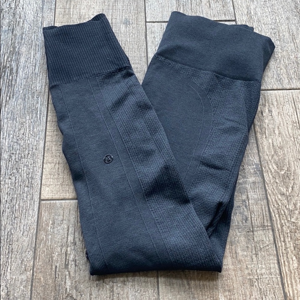 Lululemon Ebb to Street